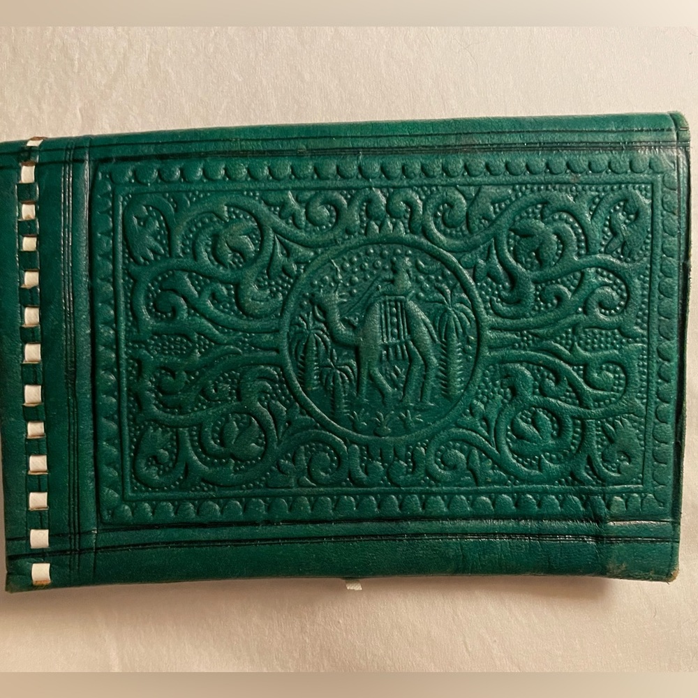 Handmade leather wallet 🐪 from Morocco 🇲🇦